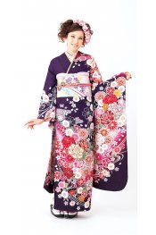 紫の地色。甘さを抑えクールに可愛く。