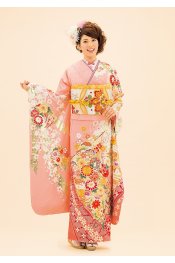ピンク×金彩　気品あふれる色使い。