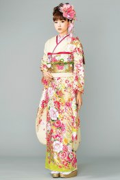 暖色系のベースなのでやわらかい印象を与えます